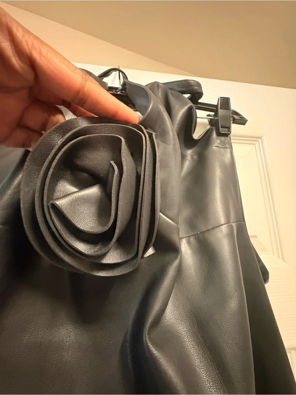 Meshki halter faux